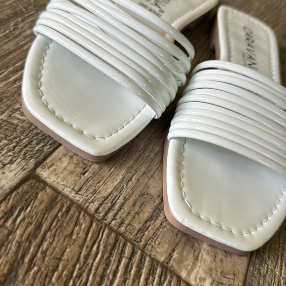 🌟CARAVANA 🌟COLLECTION 🌟WOMEN BEAUTY SANDALS, A 4 - 6.5 - Picture 3 of 9